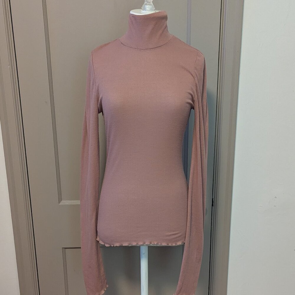 Free People Long Sleeve Top in Dusty Pink - Picture 3 of 6